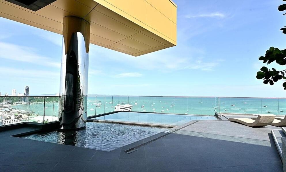Condo Edge Central Pattaya Extérieur photo