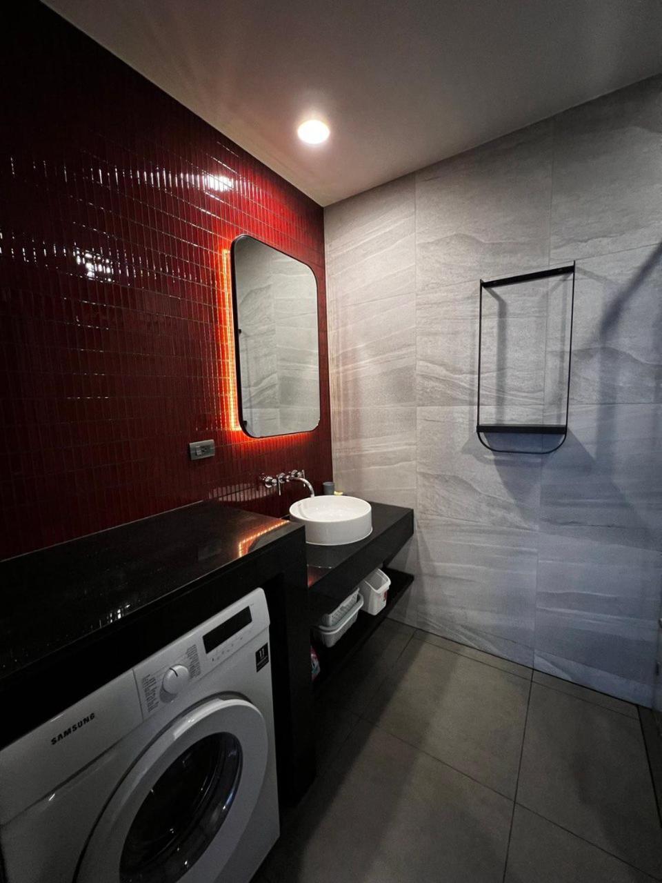Condo Edge Central Pattaya Extérieur photo